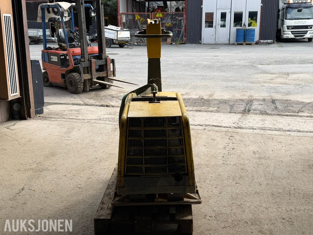 Wacker Neuson DPU 80 vibroplate
