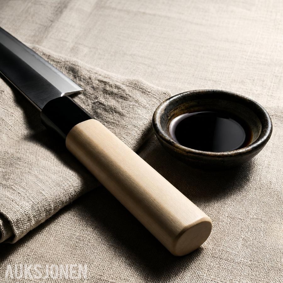 48 TIMERS AUKSJON – Sashimi-kniv + Dobbel Fruktkniv
