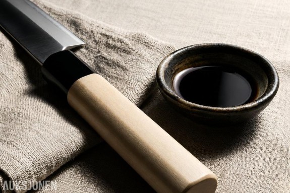 48 TIMERS AUKSJON – Sashimi-kniv + Dobbel Fruktkniv