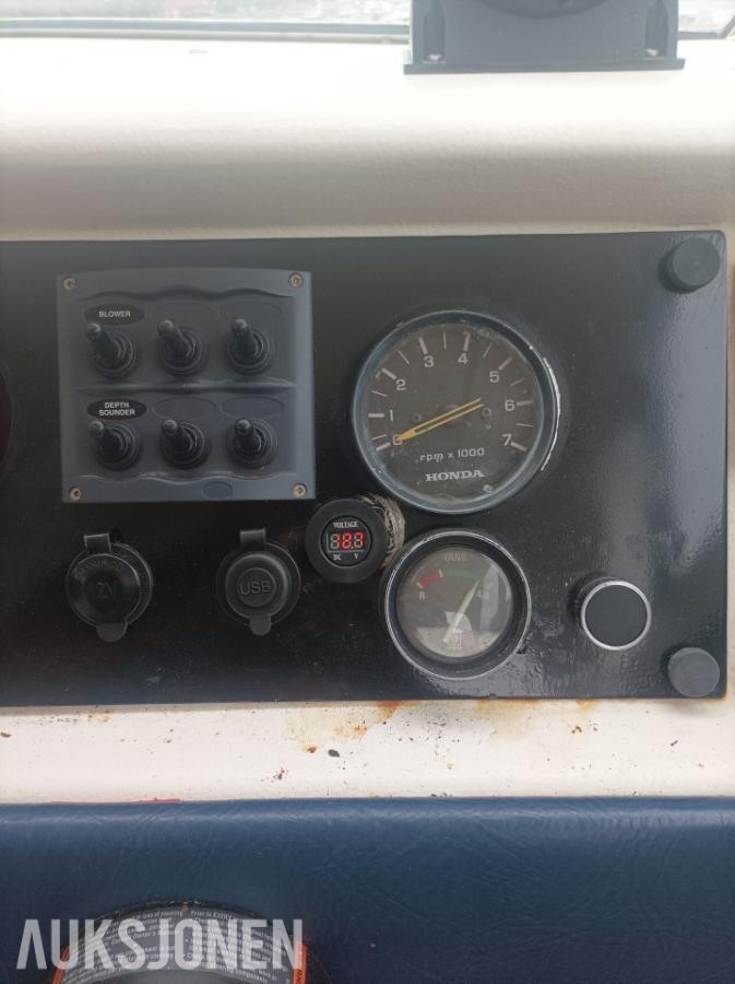 1985 Skibsplast Seabird 2000  båt med honda 90hk