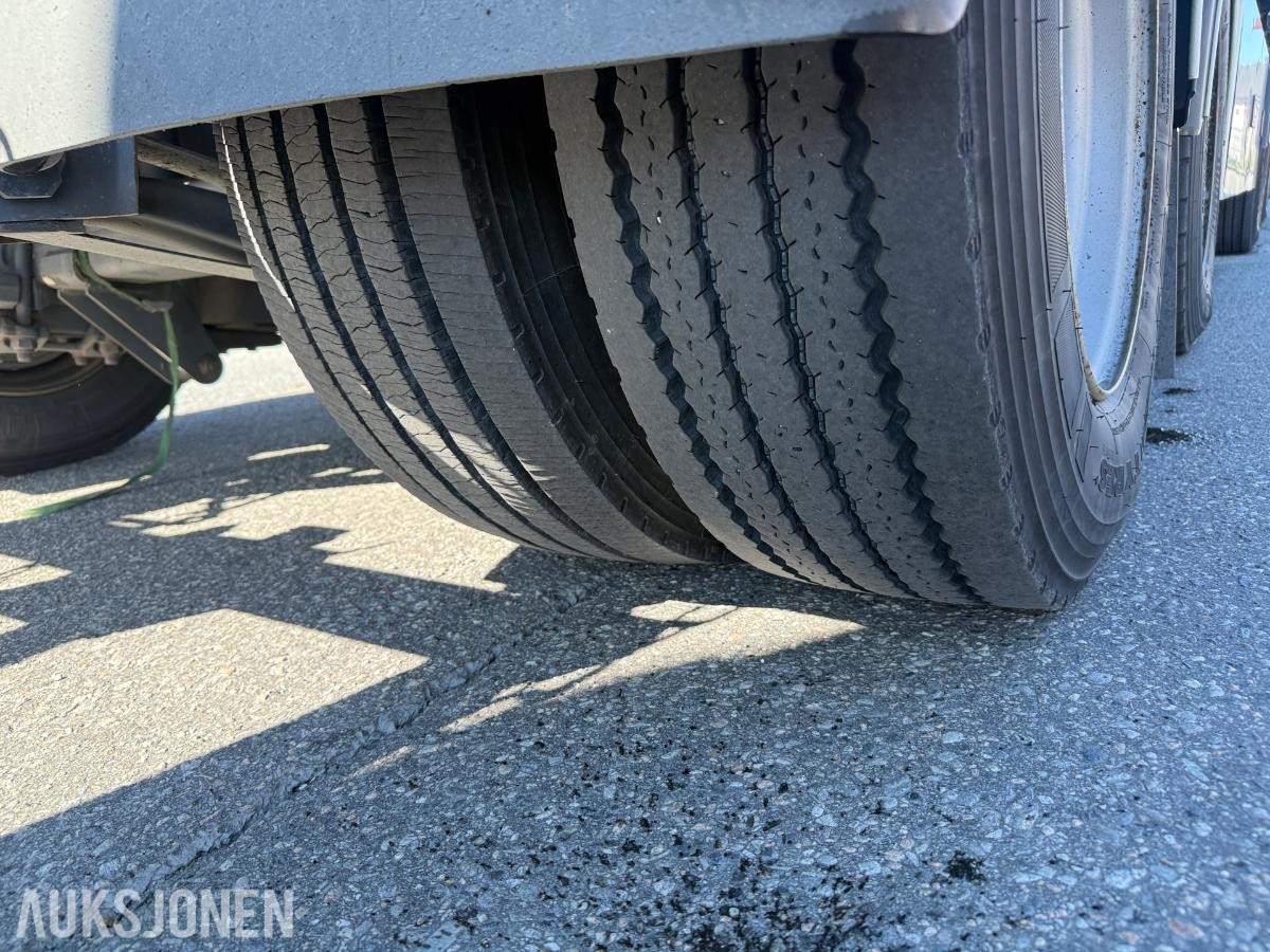 2023 Scania R590 XT Med He-Plan Fliskassehenger