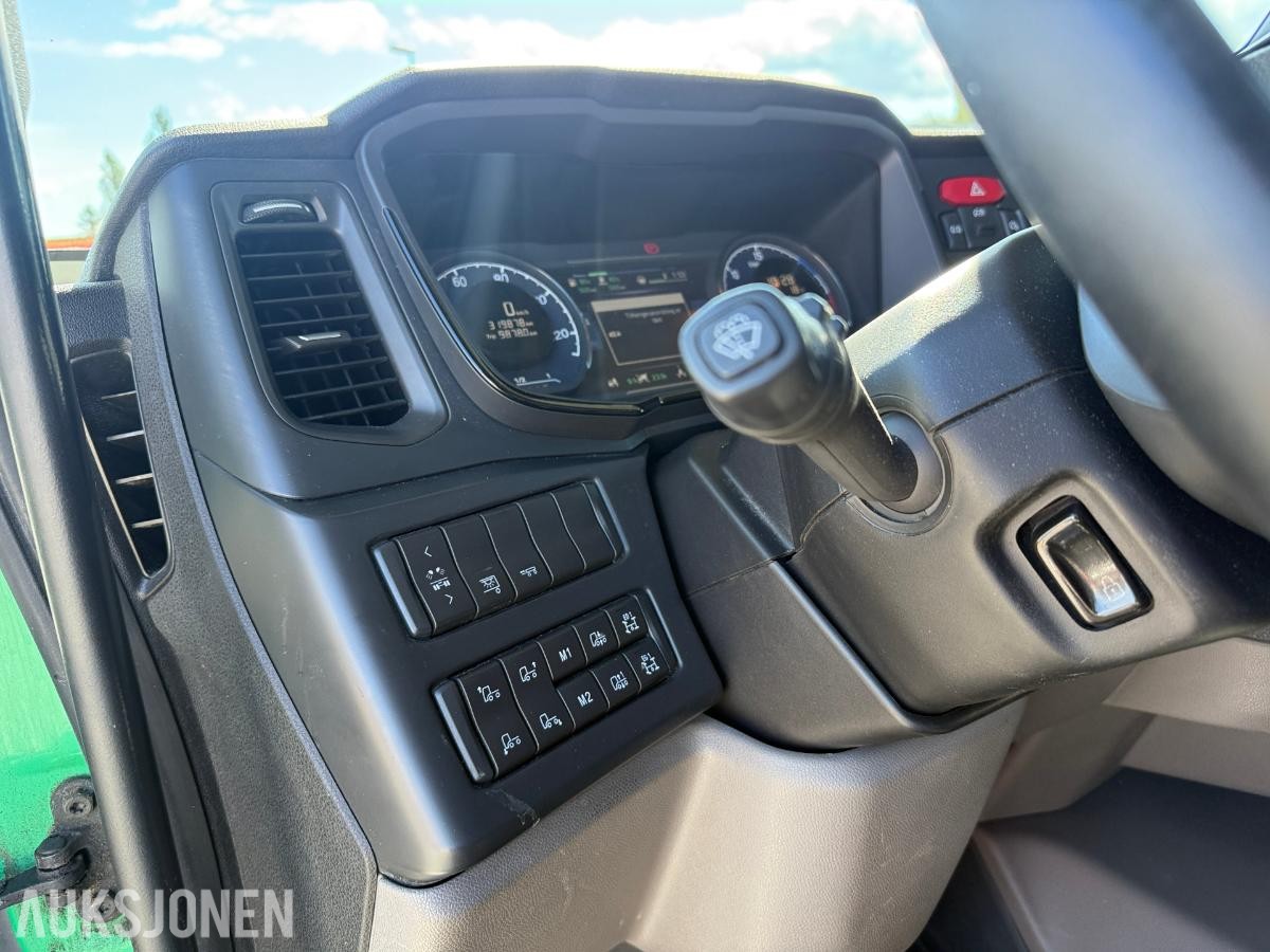 2023 Scania R590 XT Med He-Plan Fliskassehenger