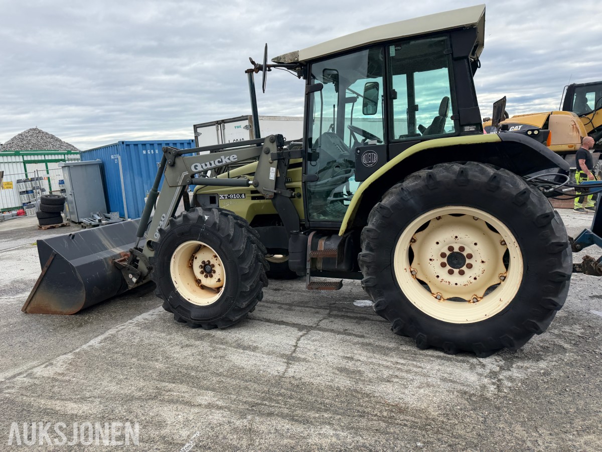 2003 Hurlimann XT 910.4