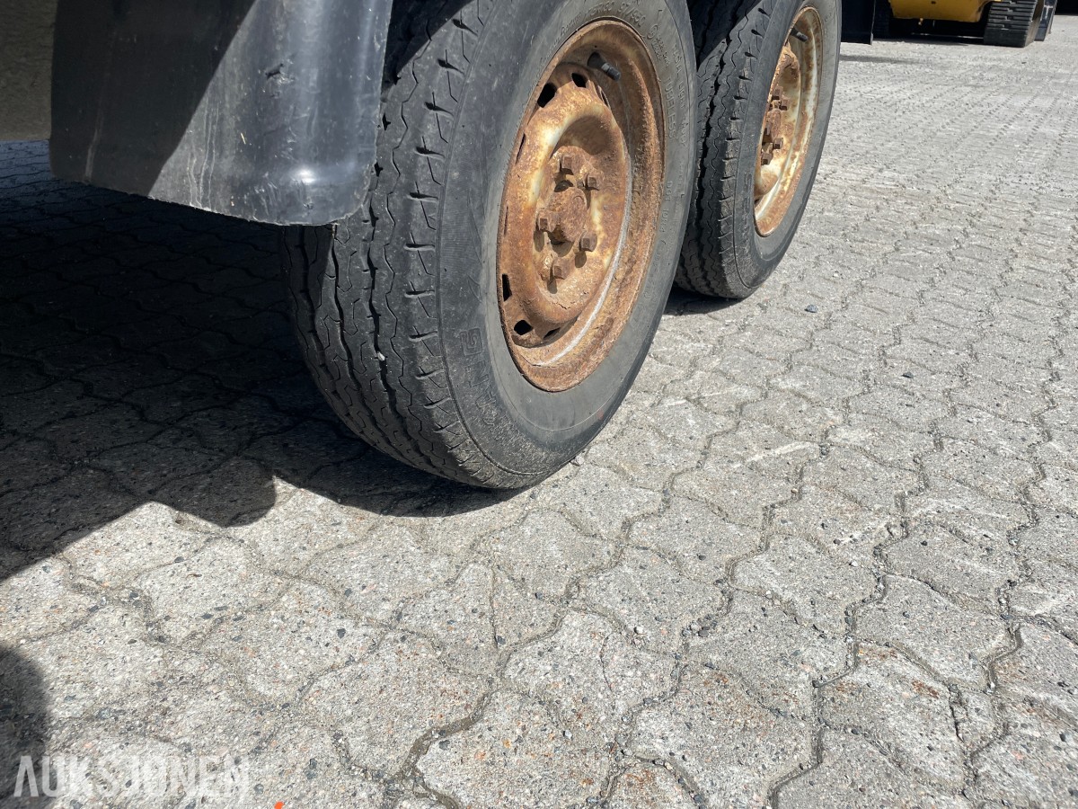 2014 Agados DONA B2 2600