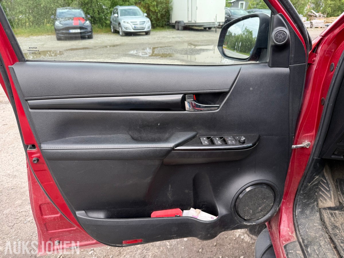 2019 Toyota HiLux, 2,4 150hk 4WD aut 4d, 192000km