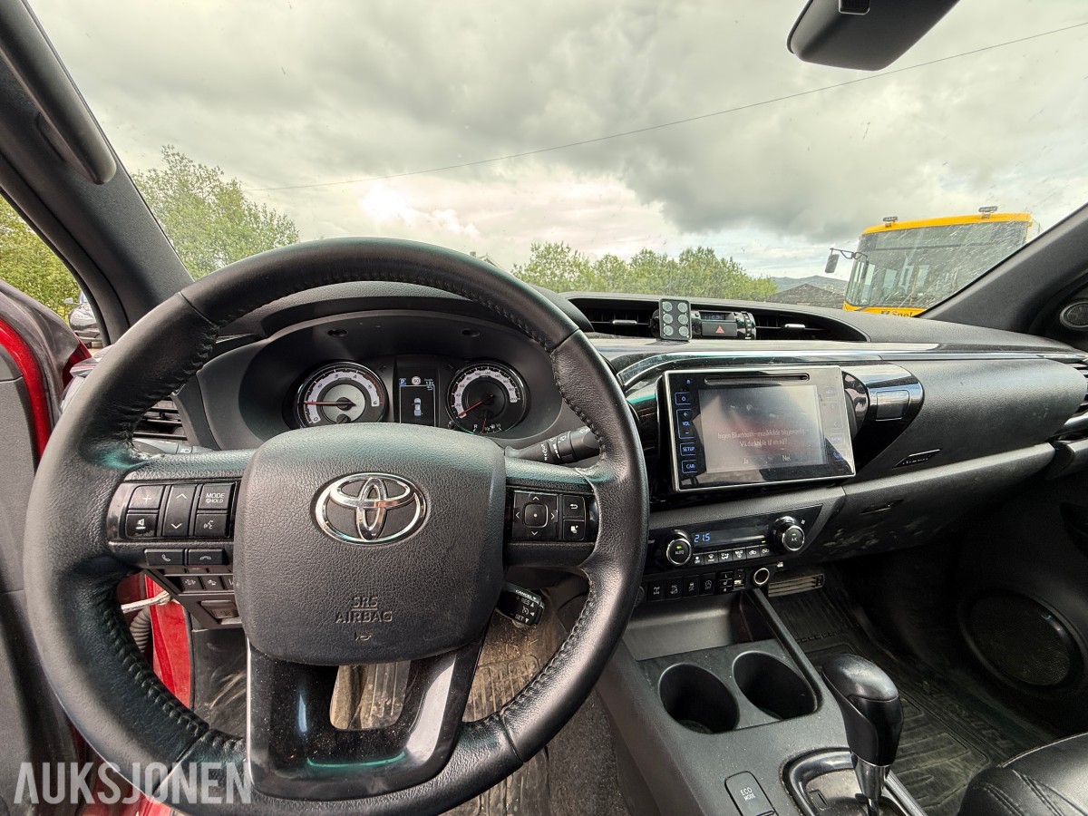 2019 Toyota HiLux, 2,4 150hk 4WD aut 4d, 192000km
