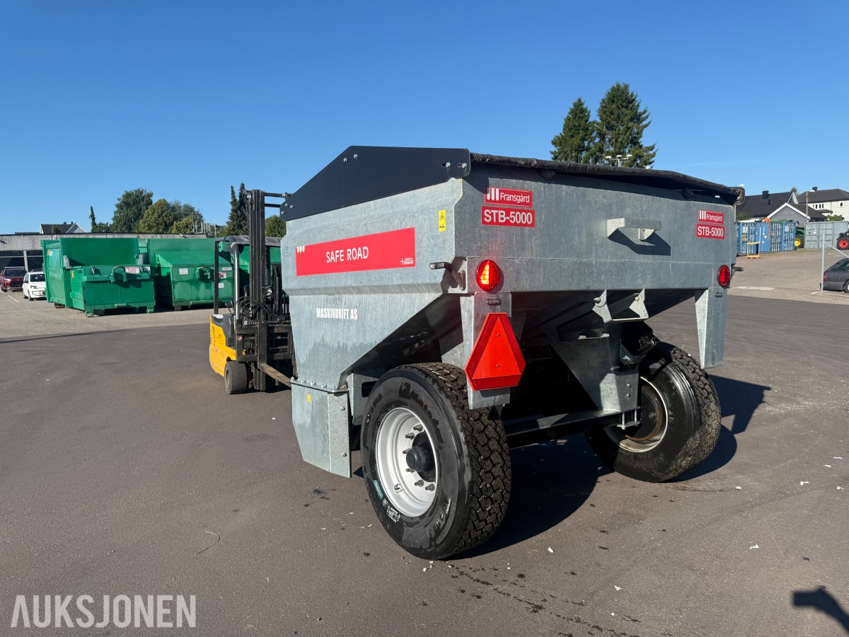 2024 Fransgård STB-5000GA Strøvogn – Hydraulisk presenning – 5.000 liter