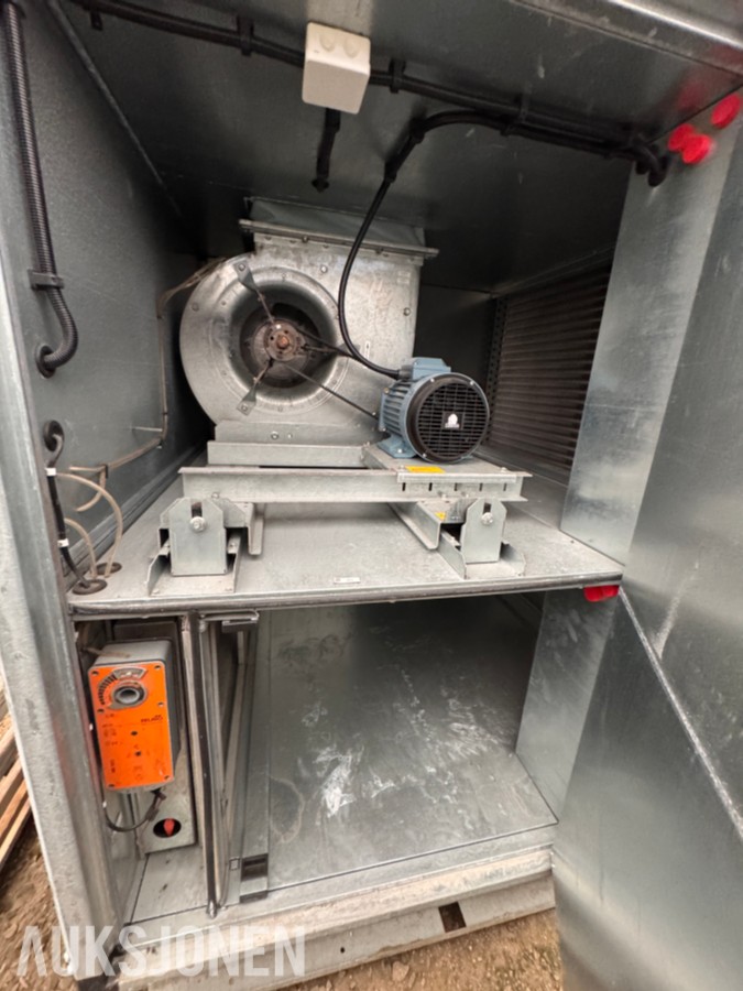 Fläkt og ABB ventilasjonsaggregat med varmegjenvinning