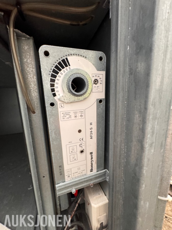 Fläkt og ABB ventilasjonsaggregat med varmegjenvinning