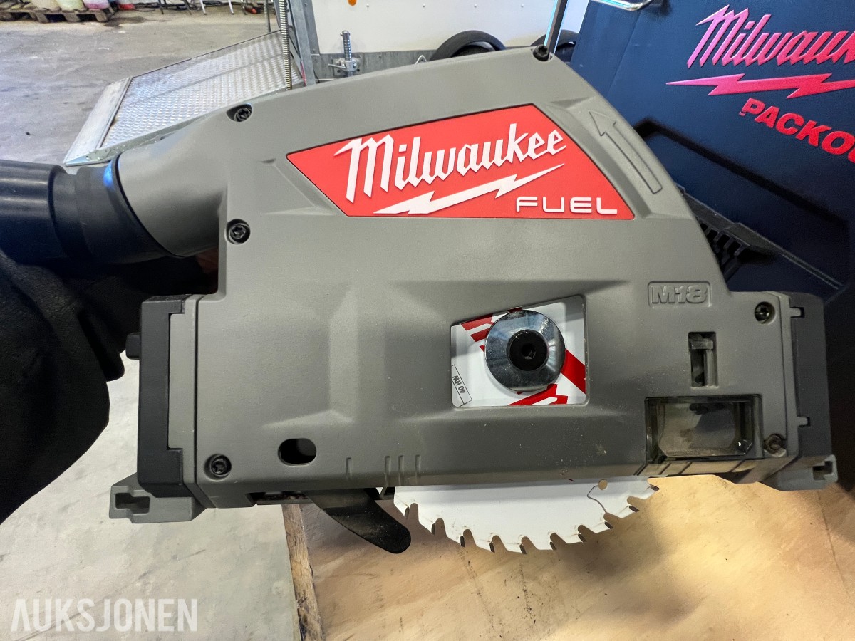 2023 Milwaukee M18 FUEL M18 FPS55 dykksag 18V med koffert