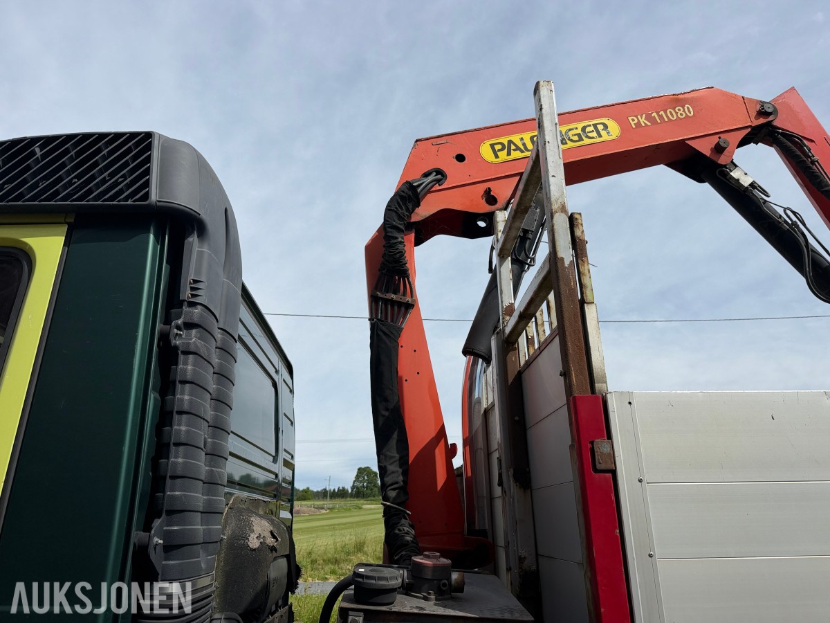 1999 Volvo FM 7 4X2 kranbil / Palfinger
