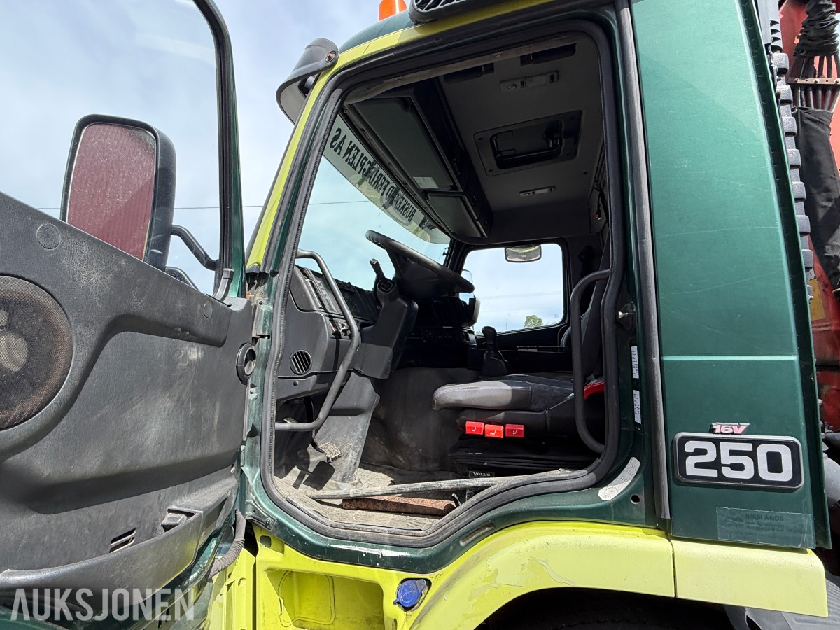 1999 Volvo FM 7 4X2 kranbil / Palfinger