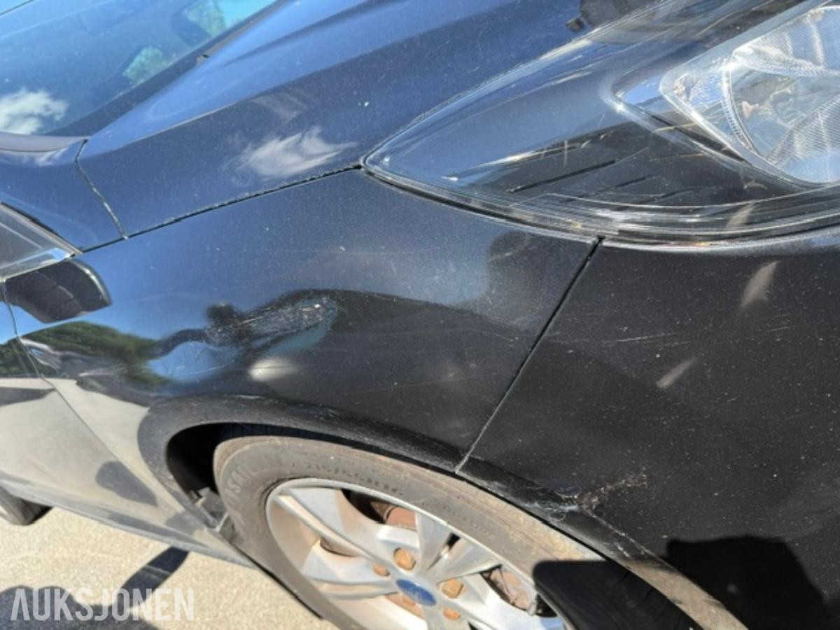 2013 Ford Focus 125HK Automatgir 5 dørs , 162000km