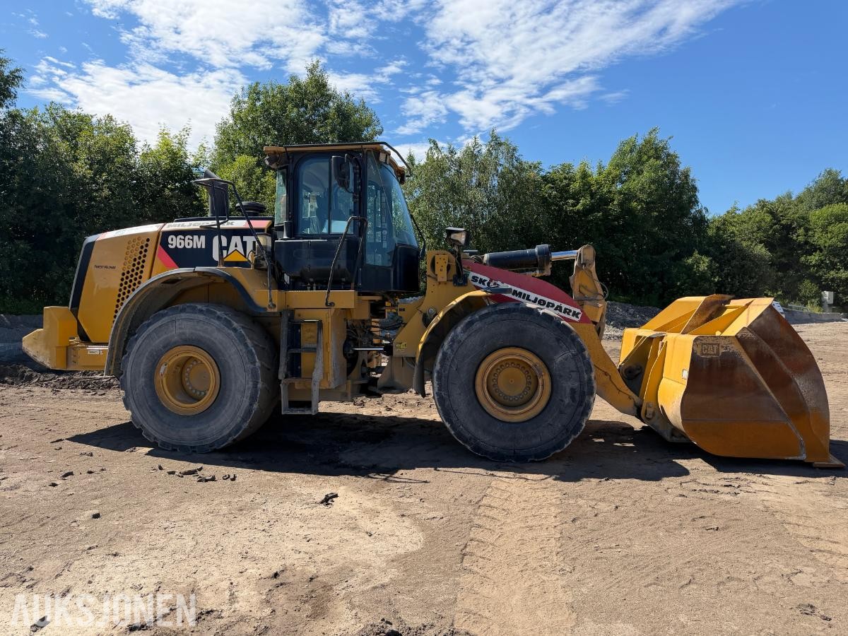 2015 Cat 966M HJULLASTER, VEKT, SENTRALSMØRING,SERVICEHISTORIKK