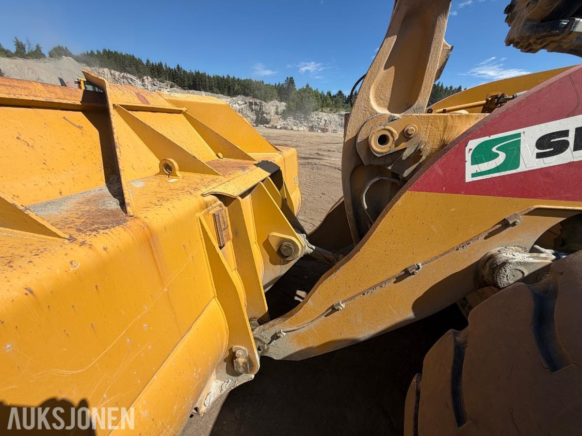 2015 Cat 966M HJULLASTER, VEKT, SENTRALSMØRING,SERVICEHISTORIKK