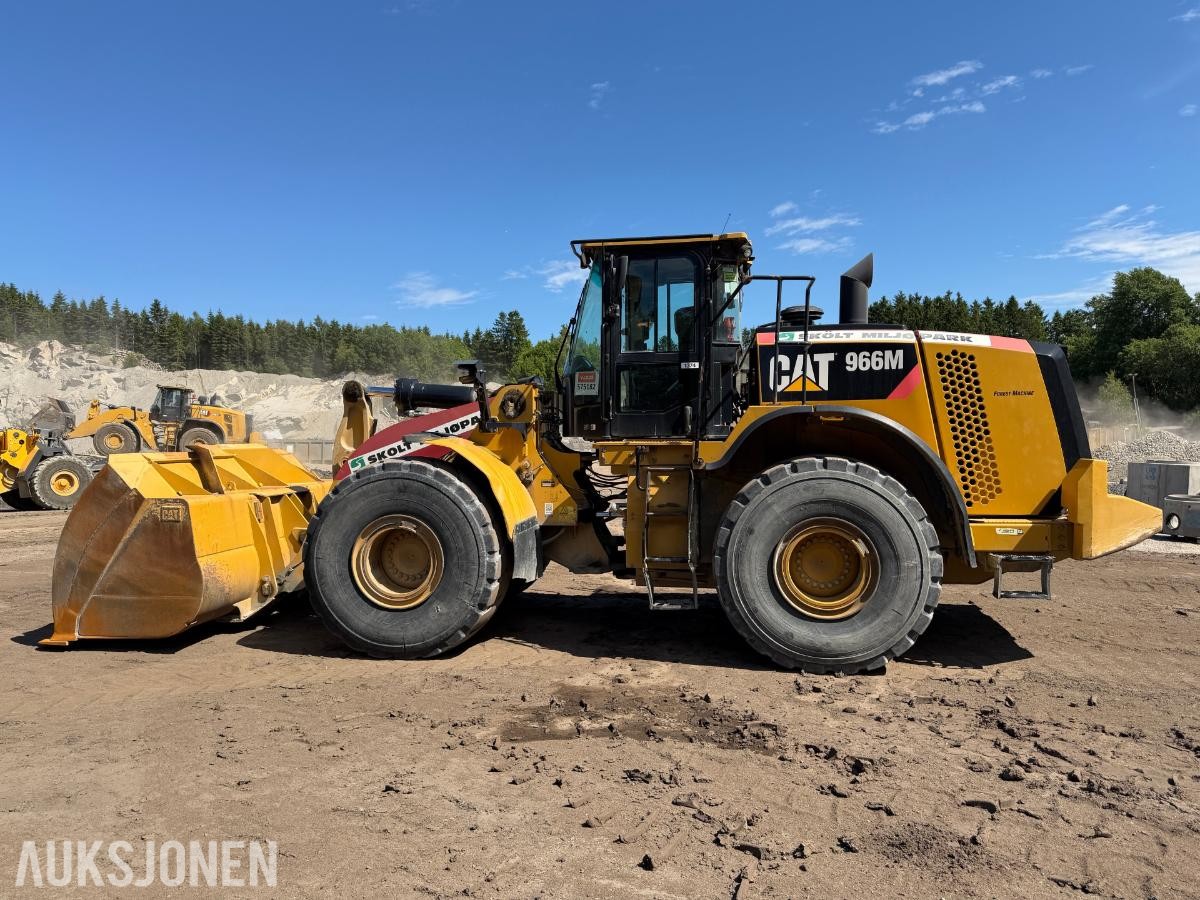 2015 Cat 966M HJULLASTER, VEKT, SENTRALSMØRING,SERVICEHISTORIKK