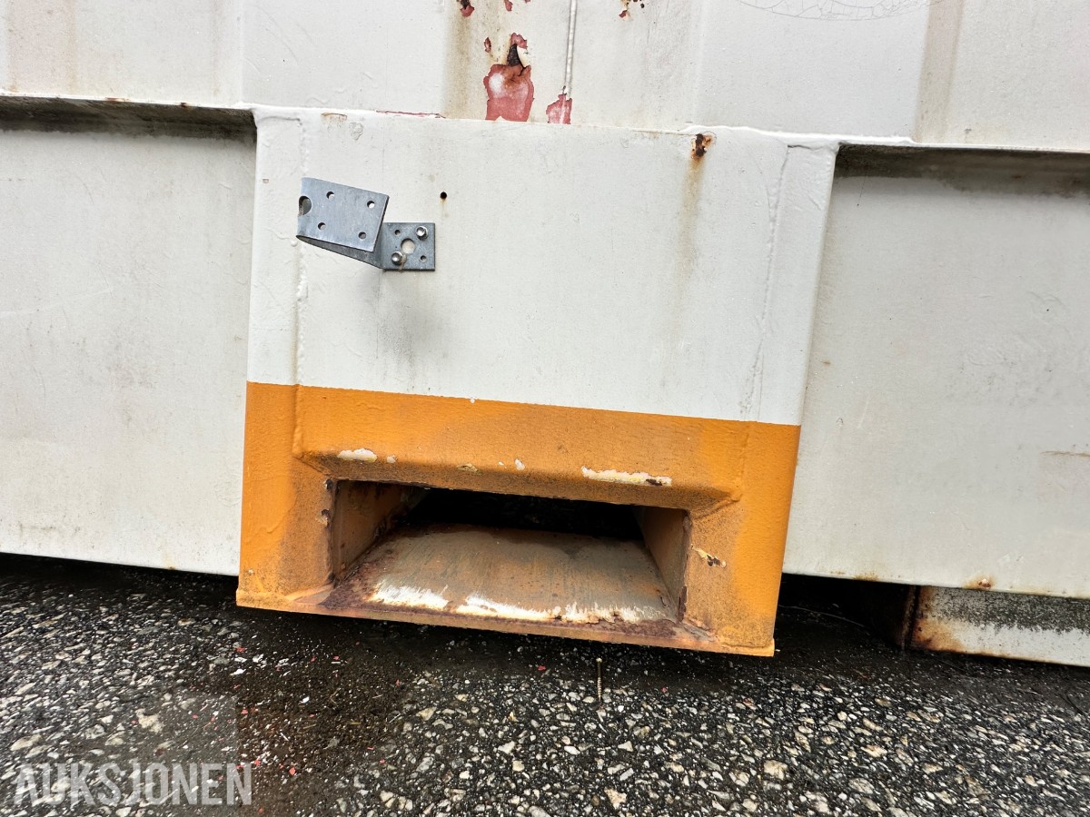 1999 25 fots stålcontainer med rulleport