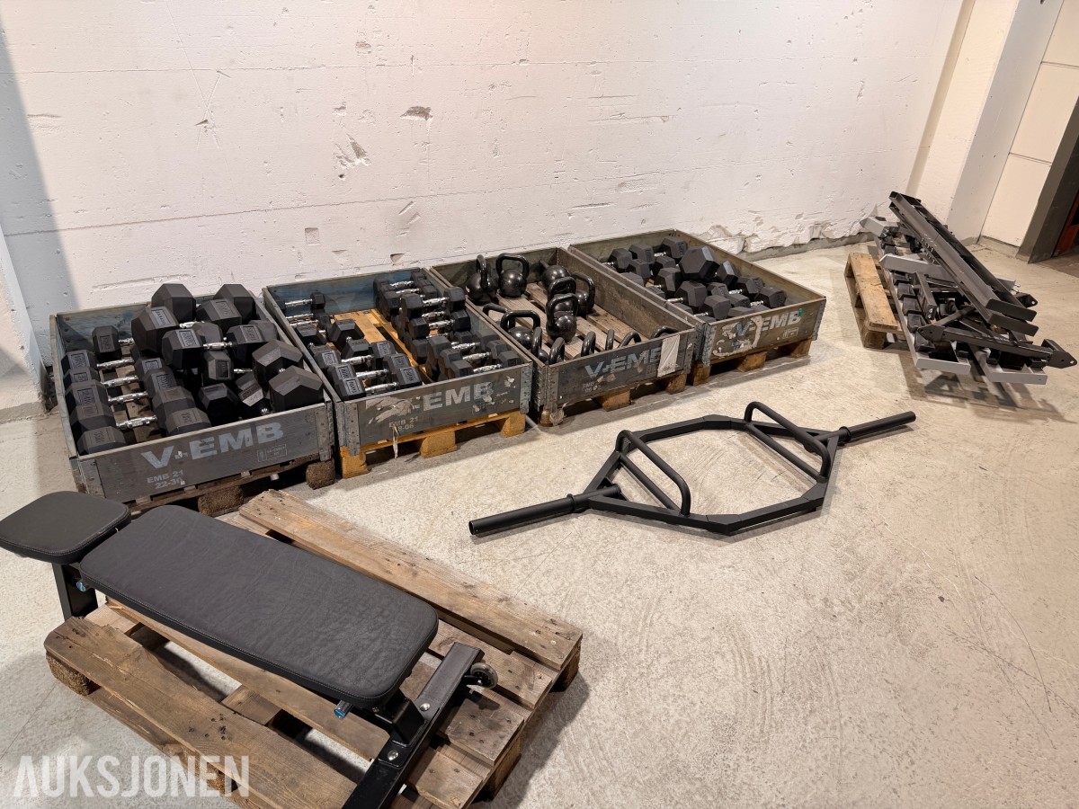 Eleiko treningsutstyr - manualer, kettlebells, treningsbenk, Trap Bar og manualstativ