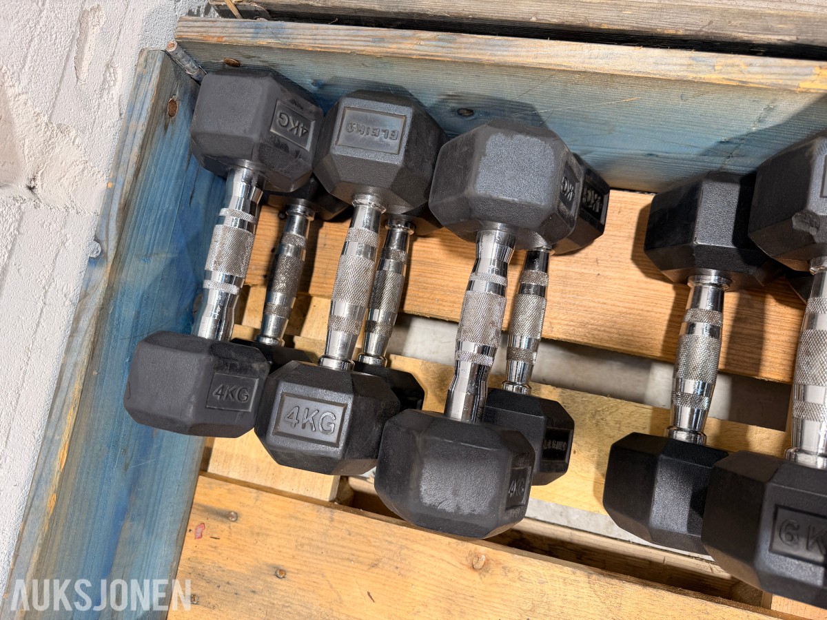 Eleiko treningsutstyr - manualer, kettlebells, treningsbenk, Trap Bar og manualstativ