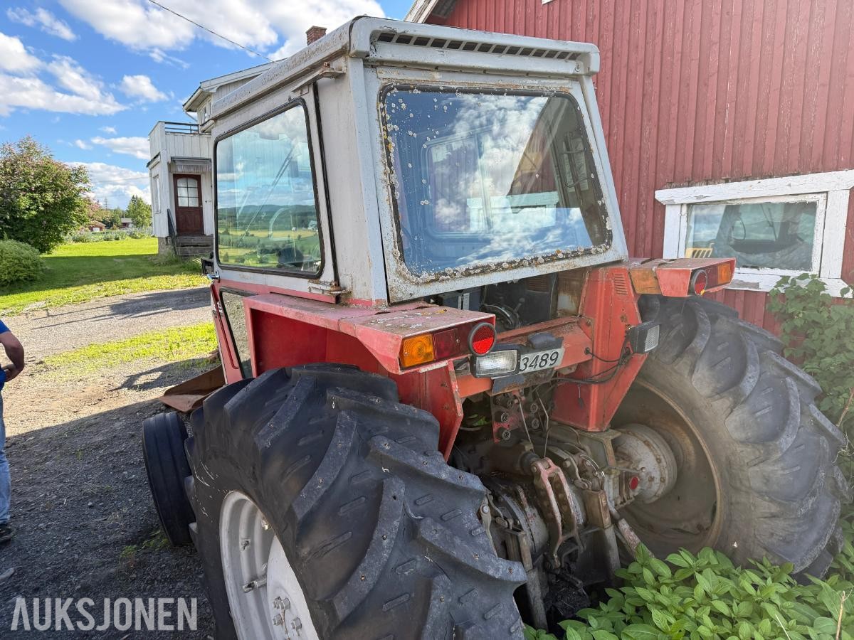 1977 Massey Ferguson 590-Med nyoverhalt motor