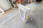 PARTI MED PVC-VINDUER OG SPESIALVINDU – 6 STK VINDUER MED ISOLERGLASS
