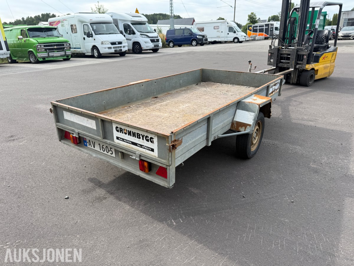 2007 BK-hengeren tipphenger 1000 kg