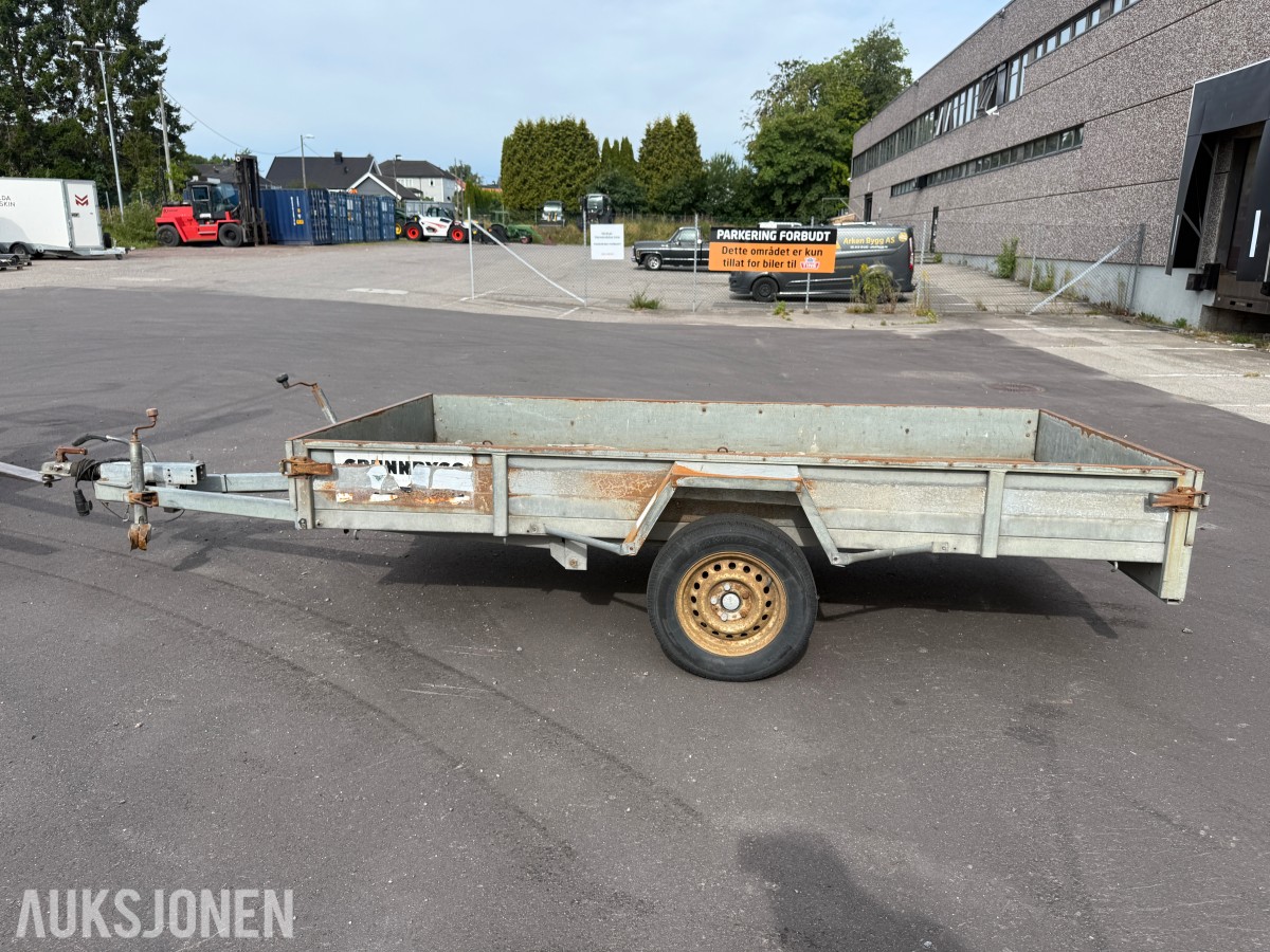 2007 BK-hengeren tipphenger 1000 kg