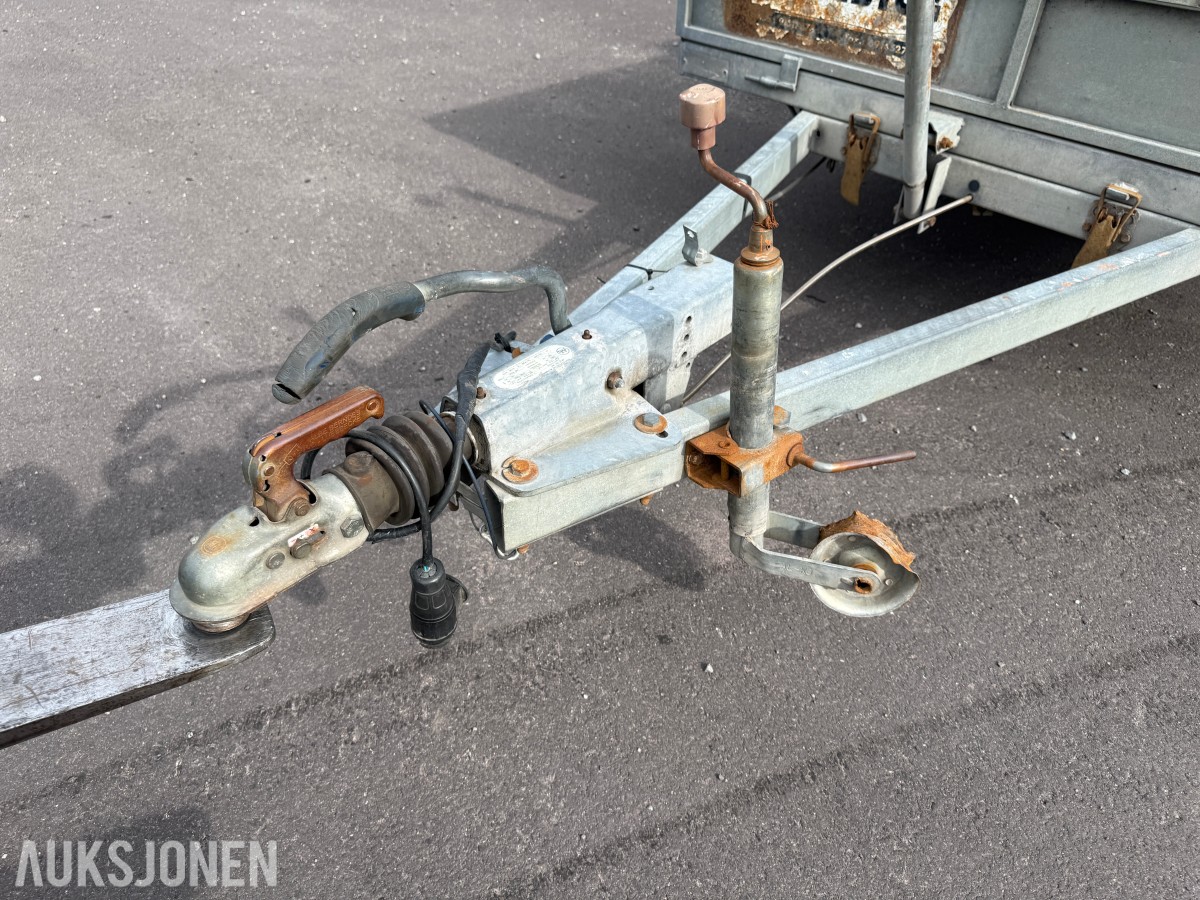 2007 BK-hengeren tipphenger 1000 kg