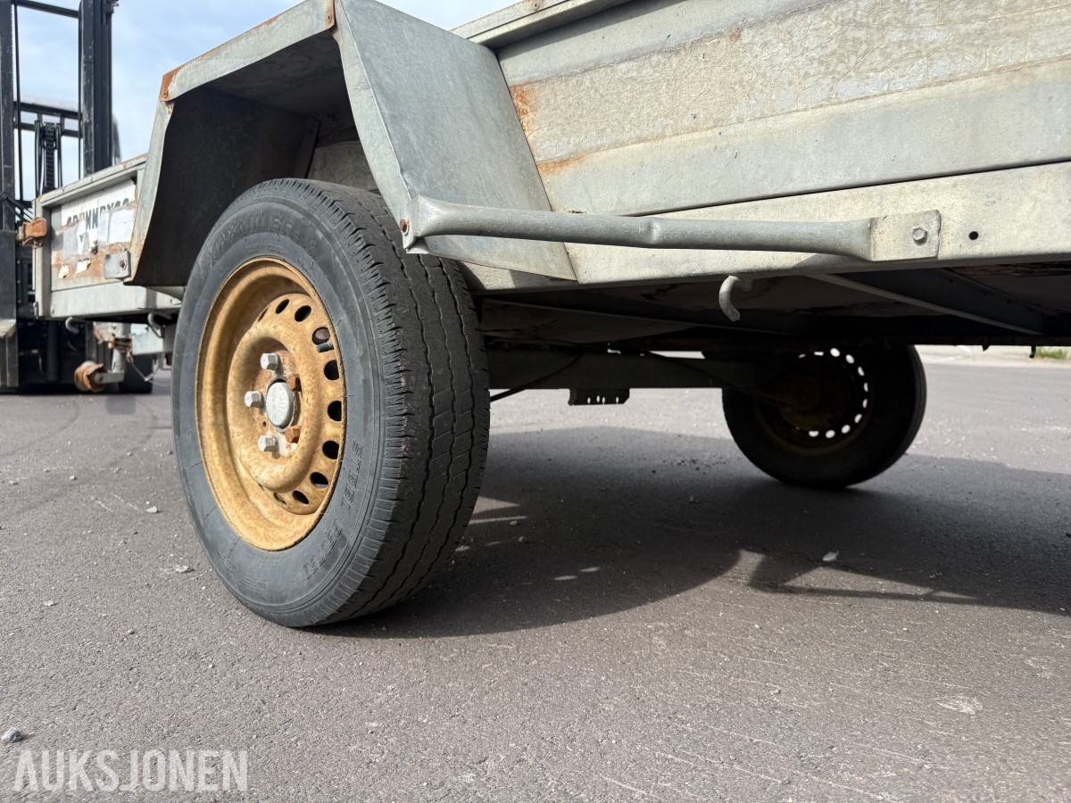 2007 BK-hengeren tipphenger 1000 kg