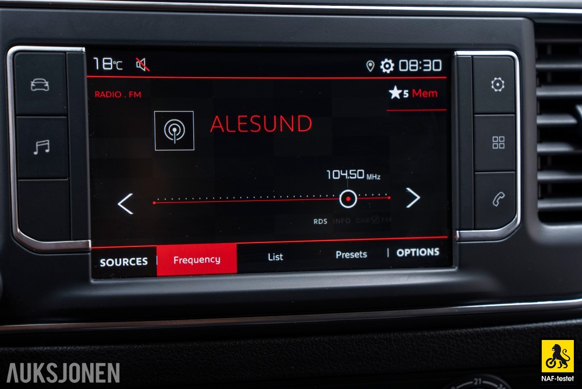 2019 Citroen Jumpy HDI 150HK L2 HENGERFESTE KAMERA SKYVEDØRER 3-SETER