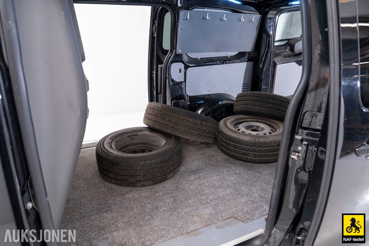 2019 Citroen Jumpy HDI 150HK L2 HENGERFESTE KAMERA SKYVEDØRER 3-SETER