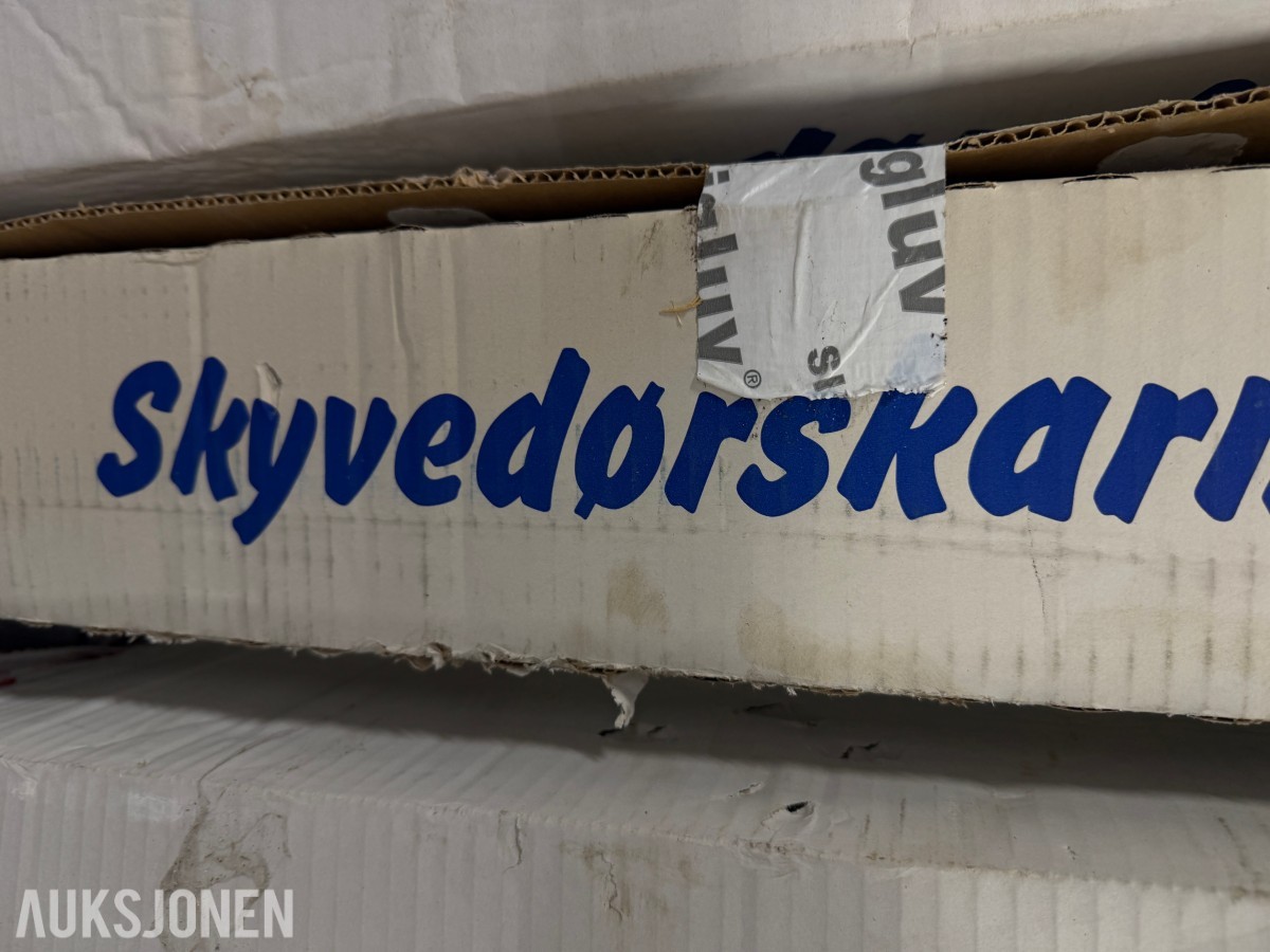 DØRKARMER INNVENDIG – 8 STK. DØR- OG SKYVEDØRSKARMER – SWEDOOR / SCANFLEX