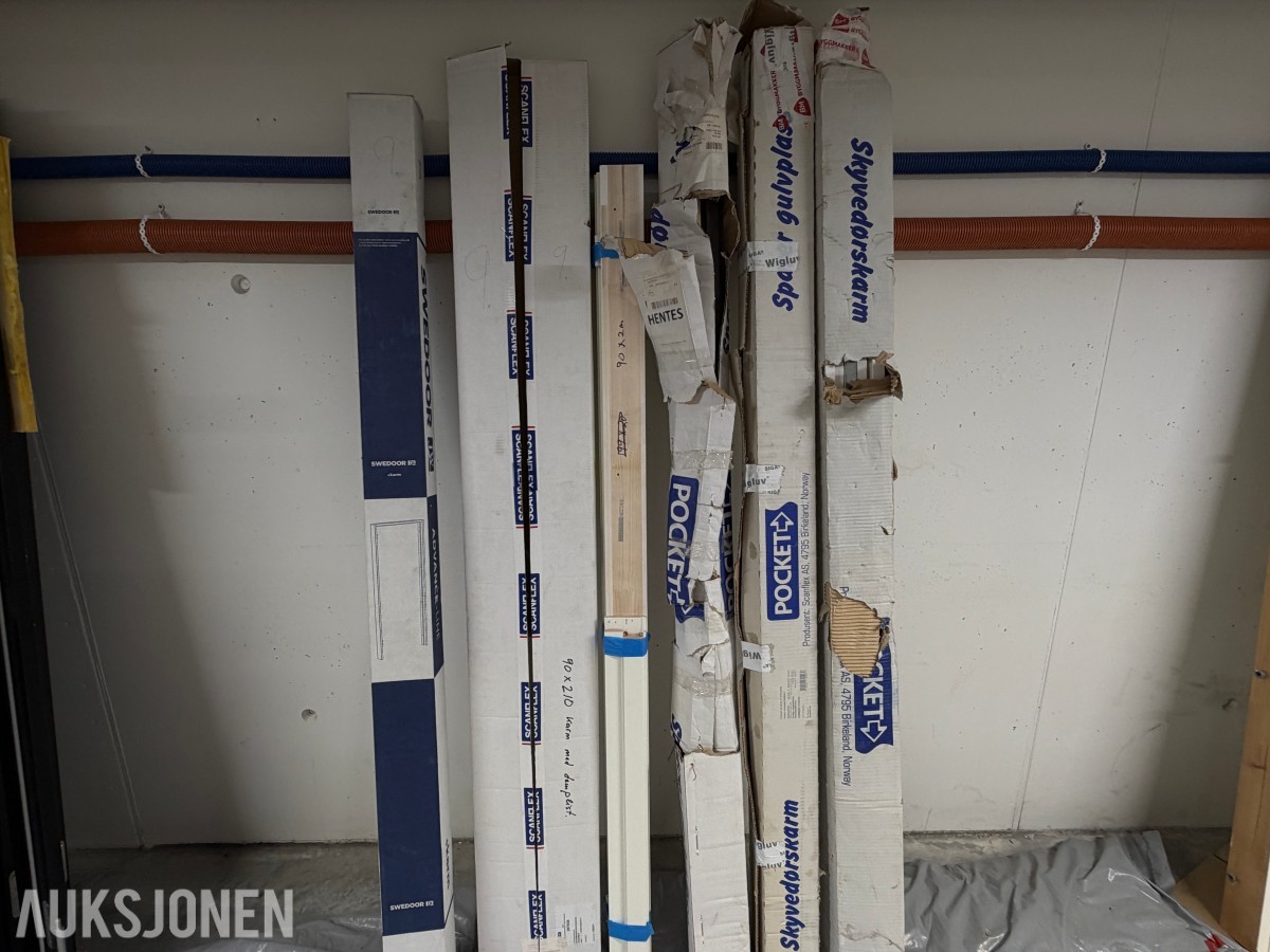 DØRKARMER INNVENDIG – 8 STK. DØR- OG SKYVEDØRSKARMER – SWEDOOR / SCANFLEX