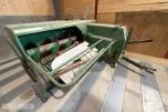 John Deere E0332 Firkantpresse - traktormontert - med pickup