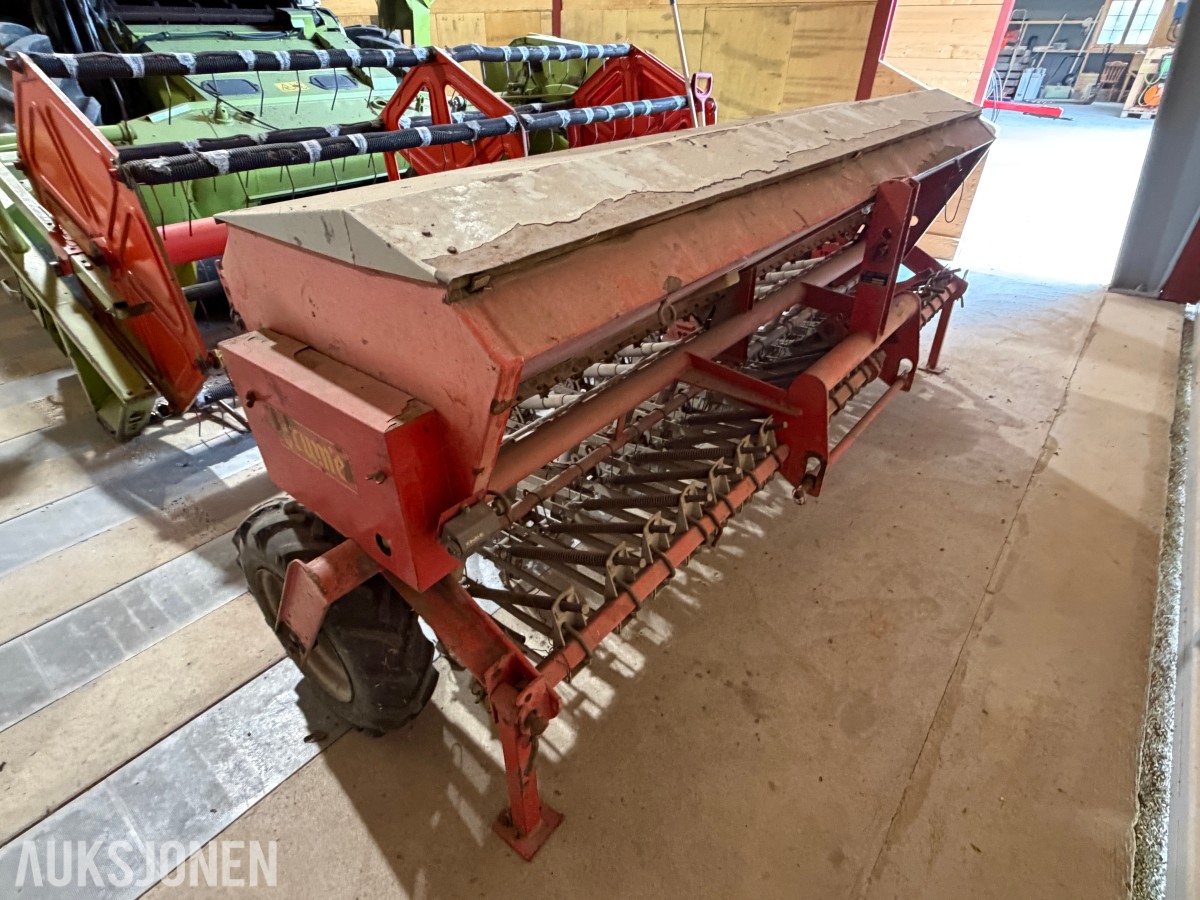 Tume KK 250 Såmaskin - skålabber - traktormontert