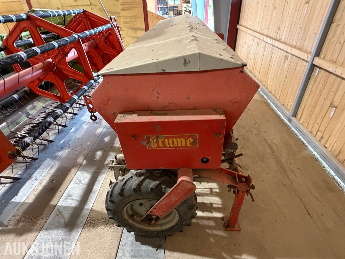 Tume KK 250 Såmaskin - skålabber - traktormontert
