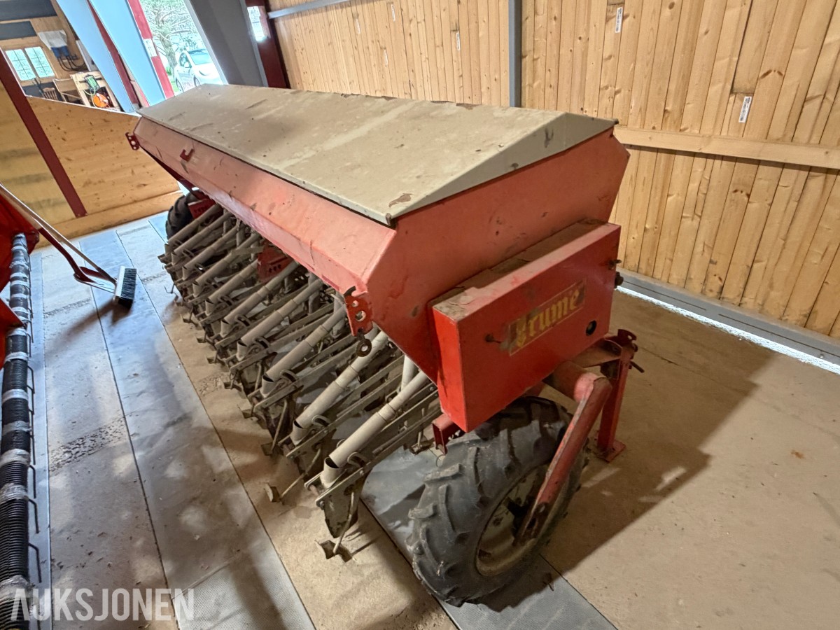 Tume KK 250 Såmaskin - skålabber - traktormontert