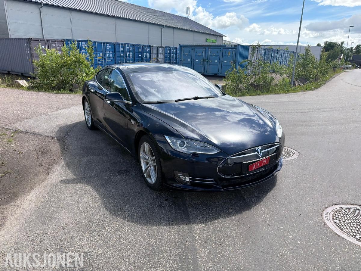 2014 Tesla Model S, S85 PERFORMANCE,7-SETER,LAV KM!, 122500KM