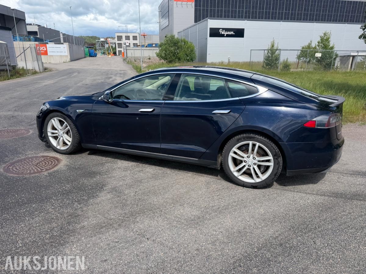 2014 Tesla Model S, S85 PERFORMANCE,7-SETER,LAV KM!, 122500KM