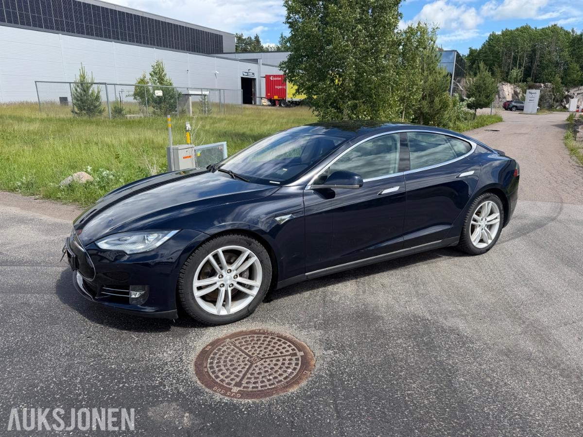 2014 Tesla Model S, S85 PERFORMANCE,7-SETER,LAV KM!, 122500KM