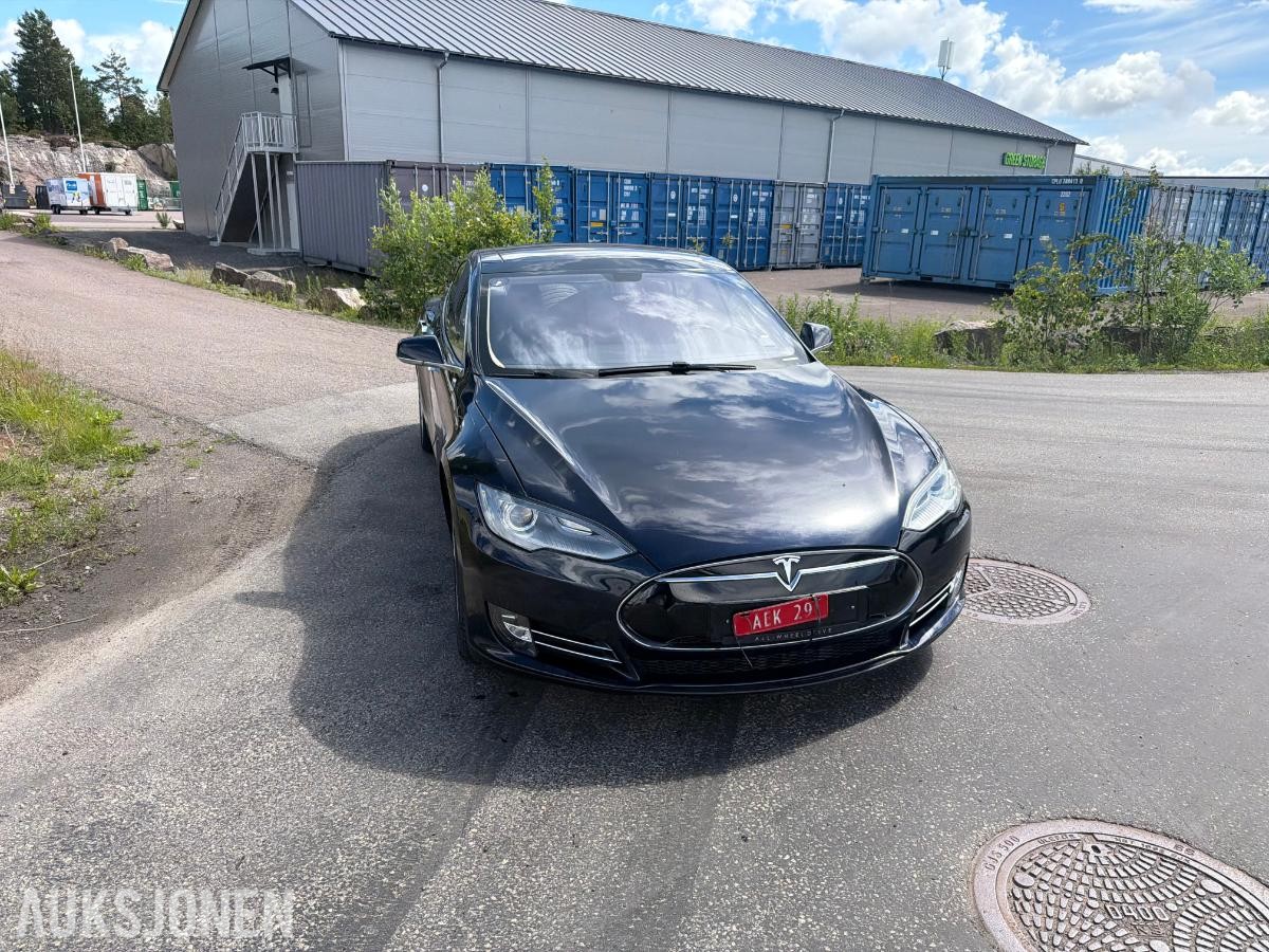 2014 Tesla Model S, S85 PERFORMANCE,7-SETER,LAV KM!, 122500KM
