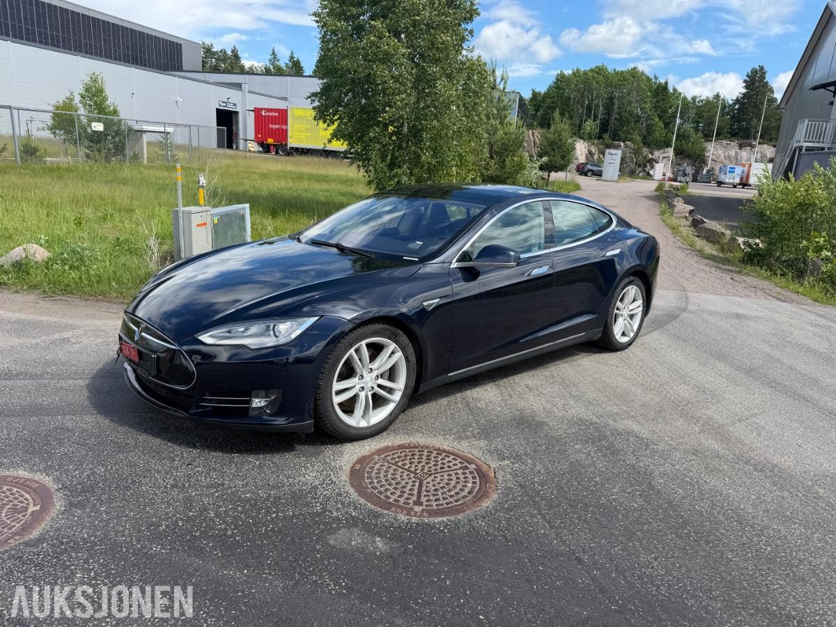 2014 Tesla Model S, S85 PERFORMANCE,7-SETER,LAV KM!, 122500KM