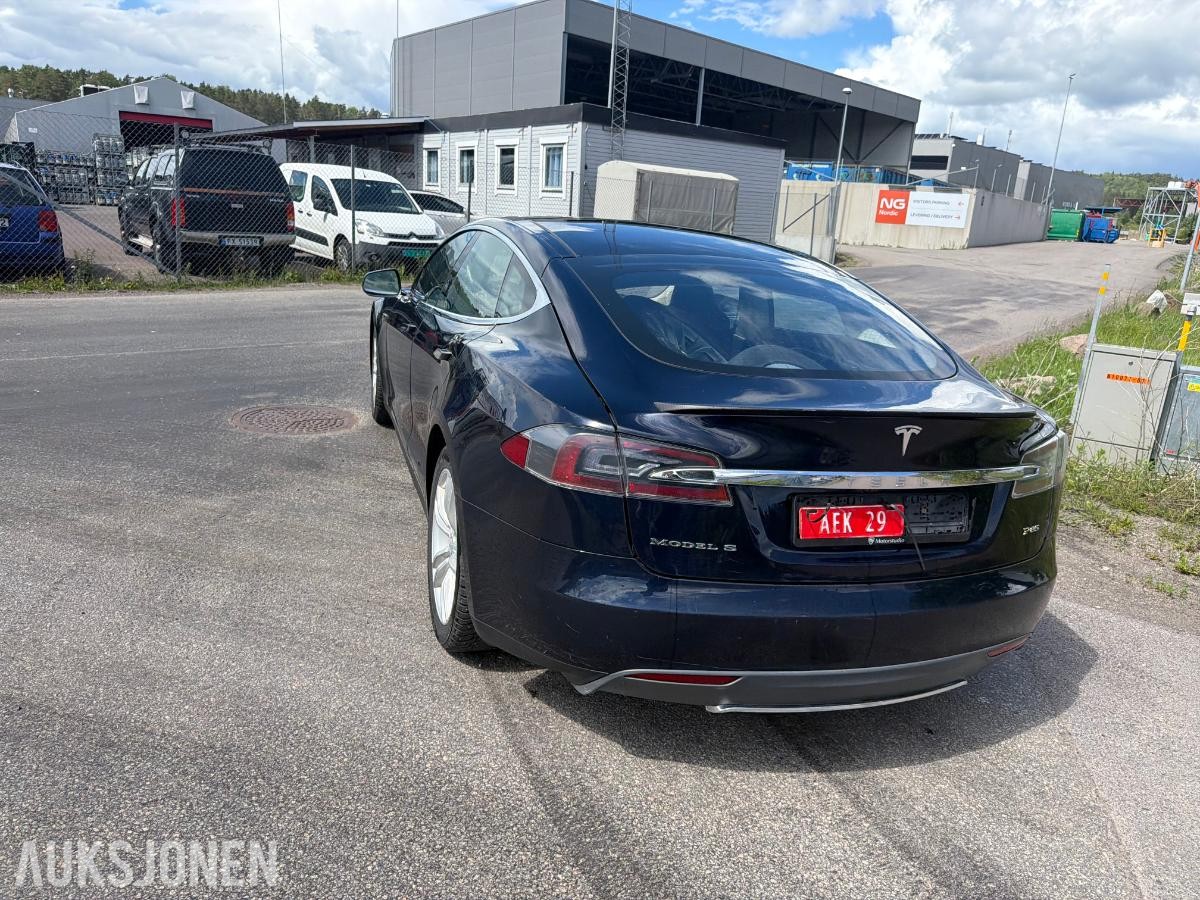 2014 Tesla Model S, S85 PERFORMANCE,7-SETER,LAV KM!, 122500KM