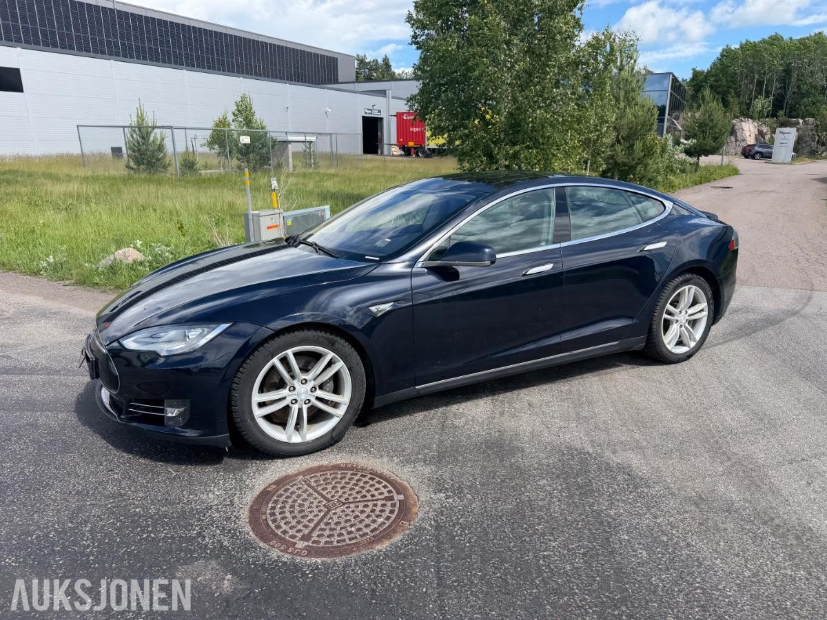 2014 Tesla Model S, S85 PERFORMANCE,7-SETER,LAV KM!, 122500KM