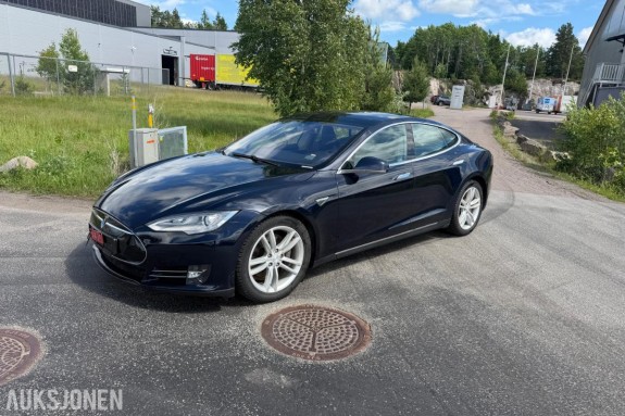 2014 Tesla Model S, S85 PERFORMANCE,7-SETER,LAV KM!, 122500KM