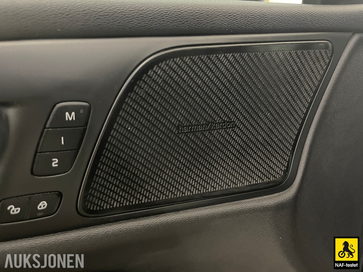 2020 Volvo V60 T8 AWD R-DESIGN VARMER HARMAN/KARDON PANORAMA