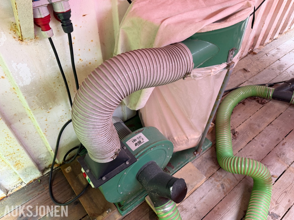 20 FOT SAGCONTAINER MED ERNEX SAG MOD 1603 – AVSUGSANLEGG