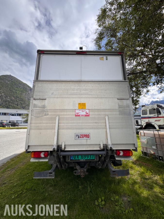 2018 Peugeot Boxer 2,0 BlueHDi 163hk L3 - Rep objekt