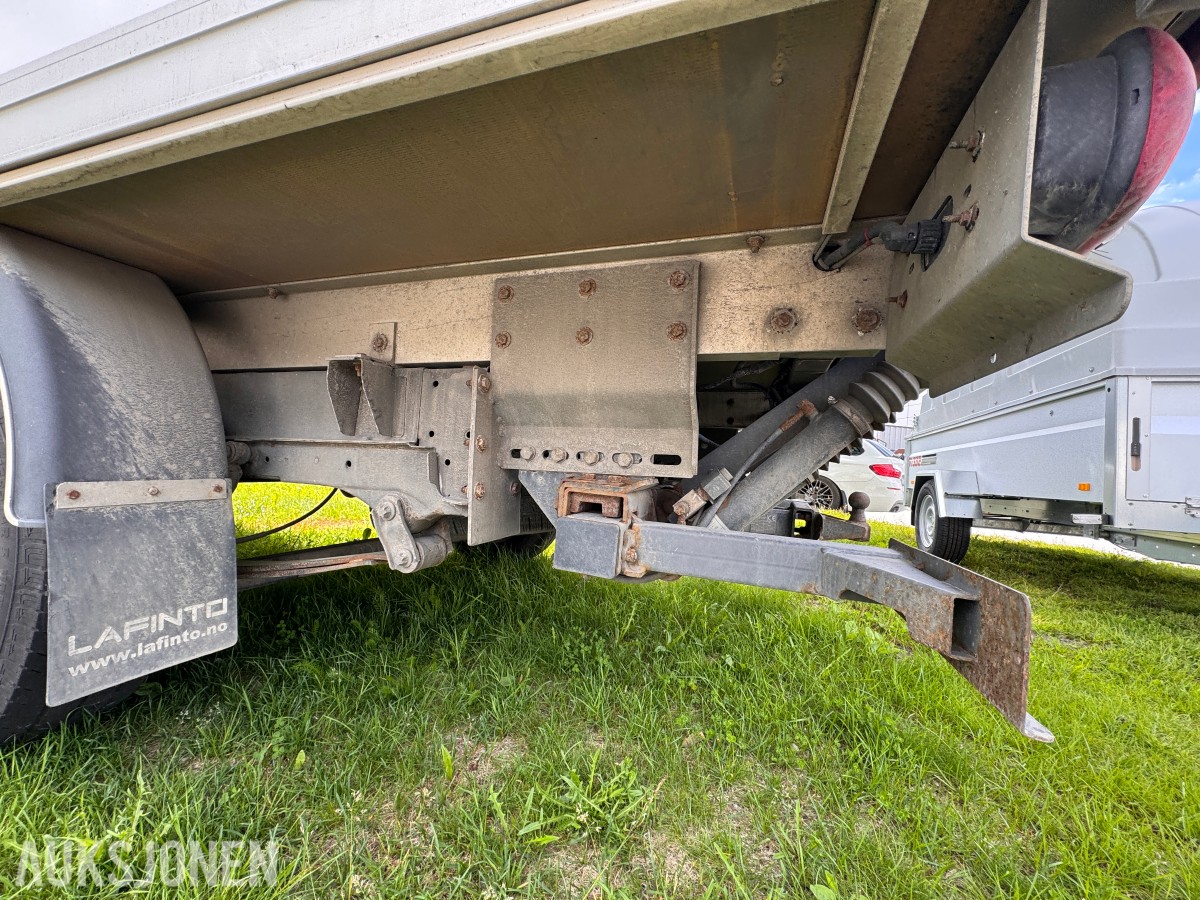 2018 Peugeot Boxer 2,0 BlueHDi 163hk L3 - Rep objekt