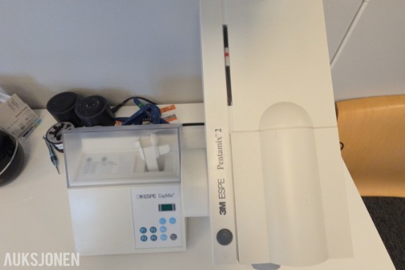 3M ESPE Pentamix 2 automatisk blandemaskin med 3M ESPE CapMix kapselblander
